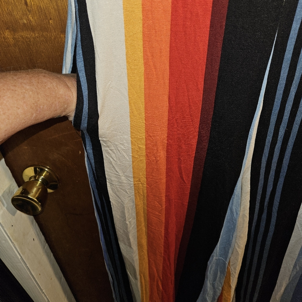 Lularoe - Picture 3 of 4